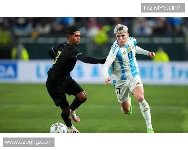 哥斯达黎加足球新星崛起引发全球关注与期待 哥斯达黎加足球新星崛起引发全球关注与期待