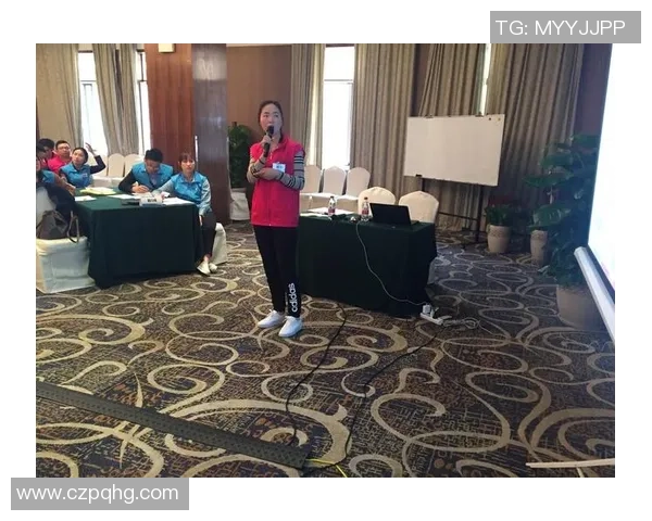 赛后复盘:杭州羽毛球队与广州羽毛球队的战术意识与团队协作分析 赛后复盘:杭州羽毛球队与广州羽毛球队的战术意识与团队协作分析